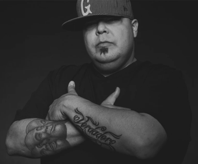 DJ Sneak