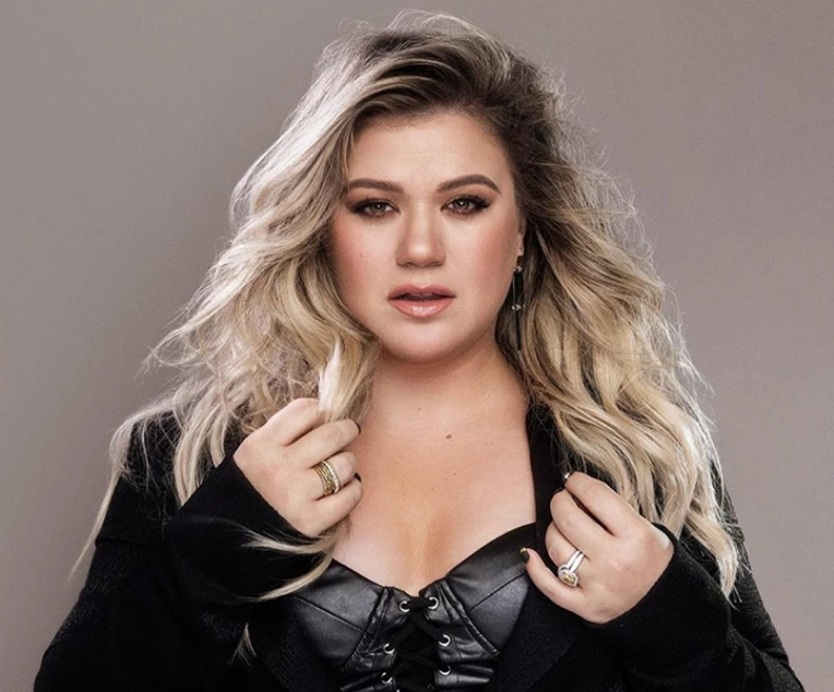 Kelly Clarkson